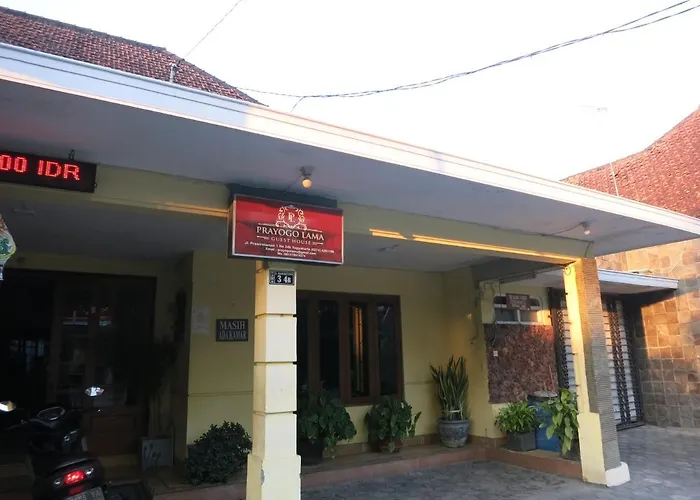 Prayogo Lama Family Gh Prawirotaman Yogyakarta